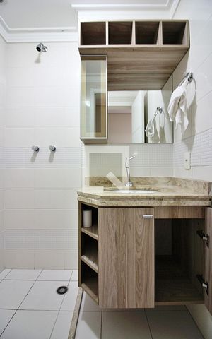 Apartamento à venda com 72m², 2 quartos e 2 vagasBanheiro Social