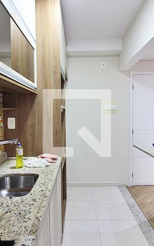 Apartamento à venda com 72m², 2 quartos e 2 vagasCozinha