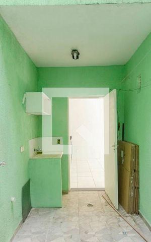 Casa de condomínio à venda com 112m², 3 quartos e 2 vagas Casa de condomínio à venda com 112m², 3 quartos e 2 vagasÁrea de Serviço