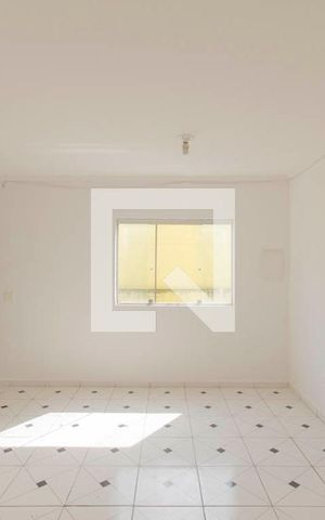 Casa de condomínio à venda com 112m², 3 quartos e 2 vagas Casa de condomínio à venda com 112m², 3 quartos e 2 vagasSala