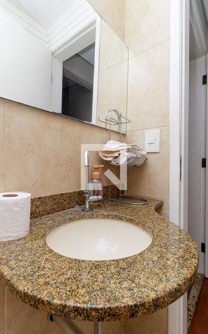 Apartamento à venda com 114m², 3 quartos e 2 vagas Apartamento à venda com 114m², 3 quartos e 2 vagasLavabo
