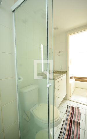 Apartamento para alugar com 90m², 2 quartos e 1 vagaBanheiro da Suíte