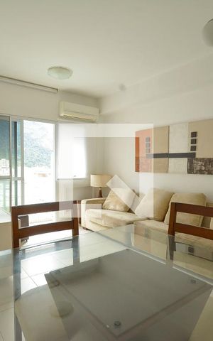 Apartamento para alugar com 90m², 2 quartos e 1 vagaSala