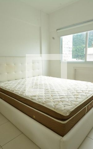 Apartamento para alugar com 90m², 2 quartos e 1 vagaQuarto com Suíte