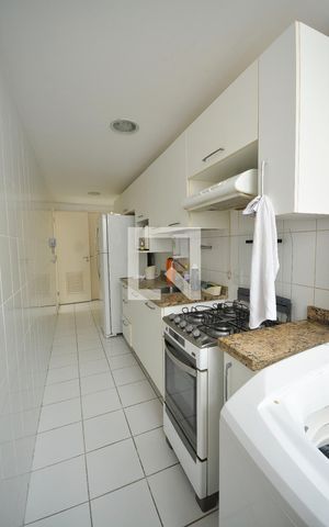 Apartamento para alugar com 90m², 2 quartos e 1 vagaCozinha