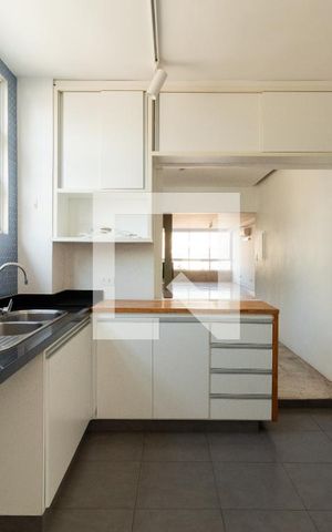 Apartamento à venda com 192m², 2 quartos e 1 vaga Apartamento à venda com 192m², 2 quartos e 1 vagaCozinha