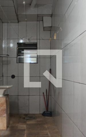 Casa à venda com 180m², 3 quartos e 1 vagaÁrea de Serviço