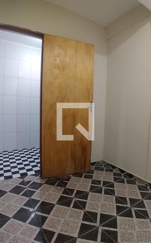 Casa à venda com 180m², 3 quartos e 1 vaga Casa à venda com 180m², 3 quartos e 1 vagaDormitório 3