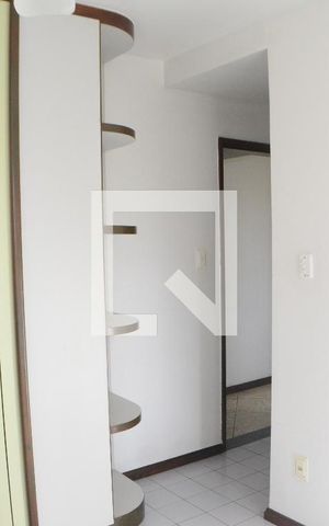 Apartamento para alugar com 81m², 3 quartos e 1 vagaQuarto 3 com banheiro