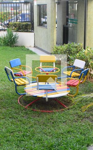 Apartamento para alugar com 81m², 3 quartos e 1 vagaÁrea comum