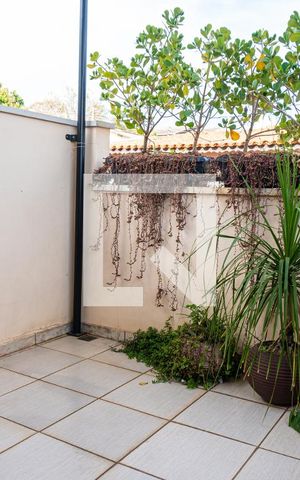 Casa à venda com 125m², 2 quartos e 2 vagas Casa à venda com 125m², 2 quartos e 2 vagasVaranda Quarto 1