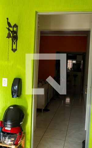 Casa à venda com 125m², 2 quartos e 2 vagas Casa à venda com 125m², 2 quartos e 2 vagasGaragem
