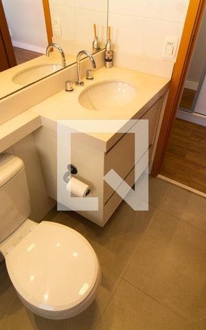 Apartamento para alugar com 57m², 2 quartos e 2 vagas Apartamento para alugar com 57m², 2 quartos e 2 vagasBanheiro Suíte 2