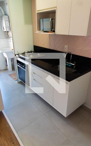 Apartamento para alugar com 57m², 2 quartos e 2 vagas Apartamento para alugar com 57m², 2 quartos e 2 vagasCozinha