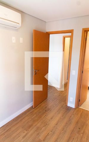 Apartamento para alugar com 57m², 2 quartos e 2 vagas Apartamento para alugar com 57m², 2 quartos e 2 vagasSuíte 1