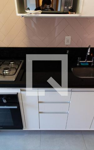 Apartamento para alugar com 57m², 2 quartos e 2 vagas Apartamento para alugar com 57m², 2 quartos e 2 vagasCozinha