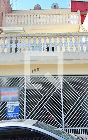 Casa à venda com 200m², 3 quartos e 1 vagaFachada