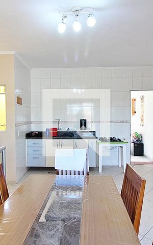 Casa à venda com 200m², 3 quartos e 1 vagaCozinha