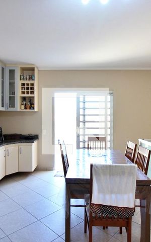 Casa à venda com 200m², 3 quartos e 1 vagaCozinha