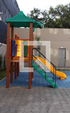 Apartamento para alugar com 35m², 1 quarto e sem vagaPlayground
