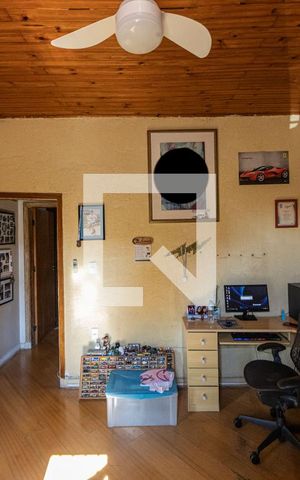 Casa à venda com 130m², 3 quartos e 1 vaga Casa à venda com 130m², 3 quartos e 1 vagaQuarto 1