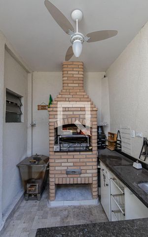 Casa à venda com 130m², 3 quartos e 1 vaga Casa à venda com 130m², 3 quartos e 1 vagaChurrasqueira