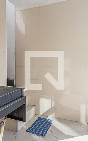Casa à venda com 216m², 4 quartos e 2 vagas Casa à venda com 216m², 4 quartos e 2 vagasAcesso Área de Serviço