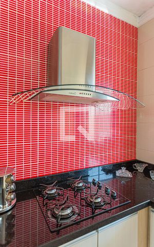 Casa à venda com 216m², 4 quartos e 2 vagas Casa à venda com 216m², 4 quartos e 2 vagasdetalhe da cozinha