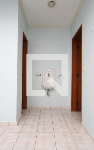 Casa à venda com 100m², 1 quarto e 1 vagaBanheiro de Serviço