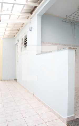 Casa à venda com 100m², 1 quarto e 1 vagaQuintal