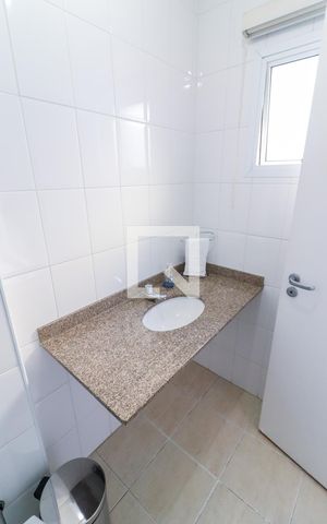 Casa à venda com 490m², 4 quartos e 4 vagas Casa à venda com 490m², 4 quartos e 4 vagasArea Gourmet Banheiro