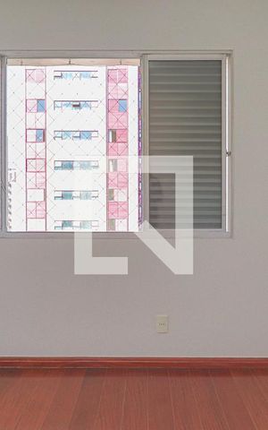Apartamento à venda com 340m², 4 quartos e 3 vagasQuarto 2