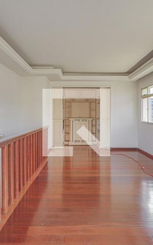 Apartamento à venda com 340m², 4 quartos e 3 vagasCobertura - Sala