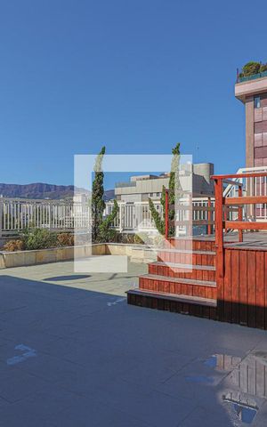 Apartamento à venda com 340m², 4 quartos e 3 vagasCobertura - Área Externa
