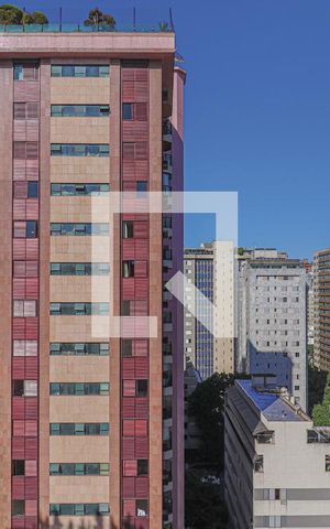 Apartamento à venda com 340m², 4 quartos e 3 vagasVista do Quarto 2