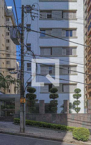Apartamento à venda com 340m², 4 quartos e 3 vagasFachada
