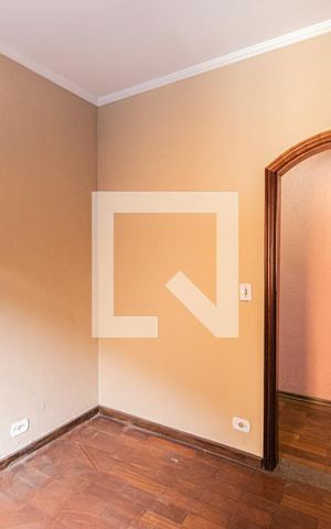 Casa para alugar com 220m², 4 quartos e 2 vagasQuarto 2