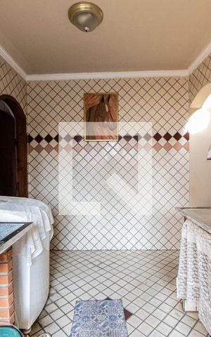 Casa para alugar com 220m², 4 quartos e 2 vagasÁrea de Serviço
