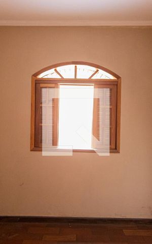 Casa para alugar com 220m², 4 quartos e 2 vagasQuarto 2