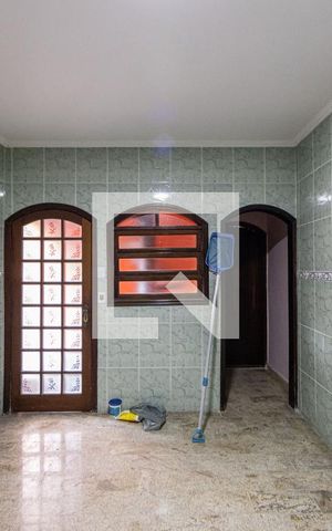 Casa para alugar com 220m², 4 quartos e 2 vagasCozinha