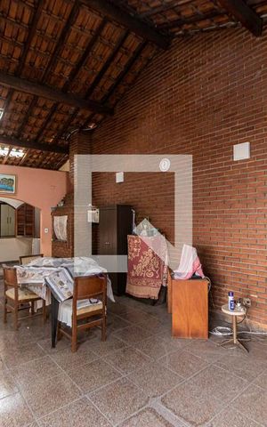 Casa para alugar com 220m², 4 quartos e 2 vagasSalão Festa