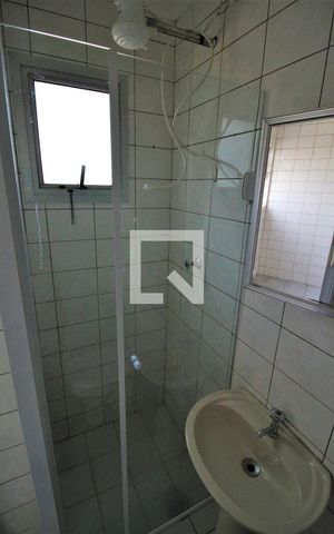 Apartamento à venda com 78m², 3 quartos e 2 vagasBanheiro de Serviço
