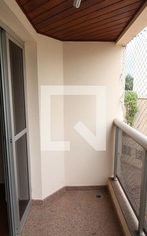 Apartamento à venda com 78m², 3 quartos e 2 vagasSacada