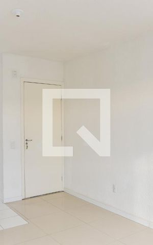 Apartamento à venda com 44m², 2 quartos e 1 vaga Apartamento à venda com 44m², 2 quartos e 1 vagaSala