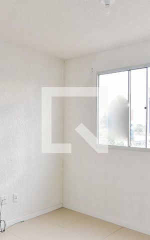 Apartamento à venda com 44m², 2 quartos e 1 vaga Apartamento à venda com 44m², 2 quartos e 1 vagaSala