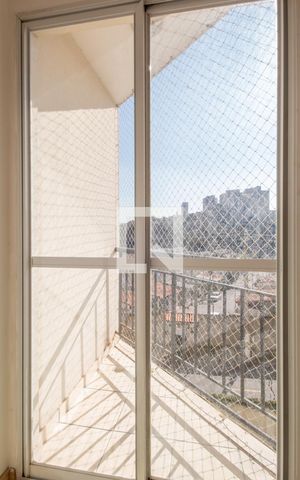 Apartamento à venda com 57m², 2 quartos e 1 vaga Apartamento à venda com 57m², 2 quartos e 1 vagaSacada