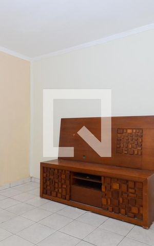 Casa para alugar com 125m², 2 quartos e 2 vagasSala