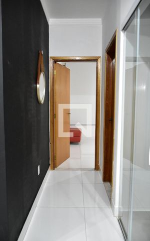 Casa de condomínio à venda com 150m², 3 quartos e 4 vagasCorredor