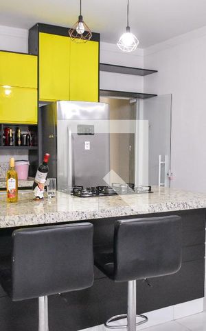 Casa de condomínio à venda com 150m², 3 quartos e 4 vagas Casa de condomínio à venda com 150m², 3 quartos e 4 vagasCozinha