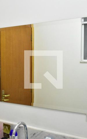 Casa de condomínio à venda com 150m², 3 quartos e 4 vagasBanheiro Social - Espelho